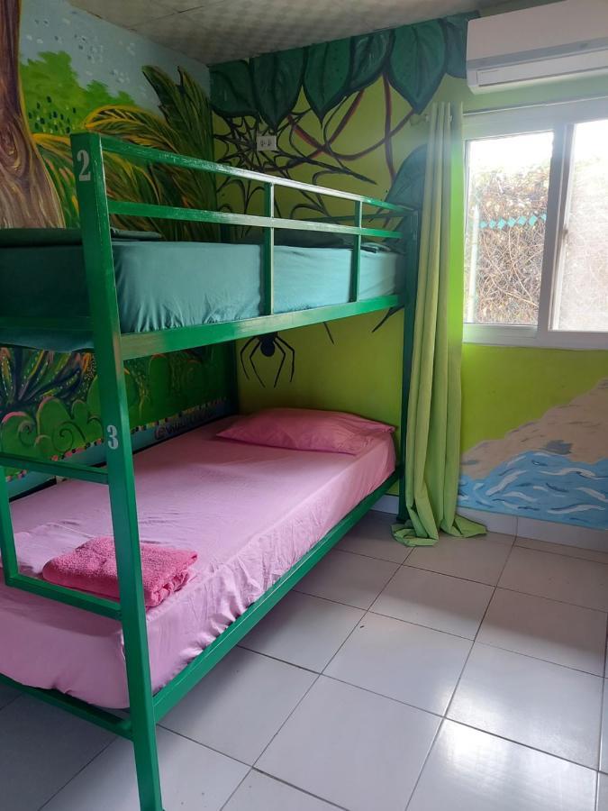 Taca Tucan Hostel 普拉亚布兰卡 外观 照片